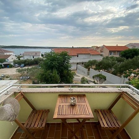 Apartmani Begic 1 I 2 Barbat na Rabu Exterior photo